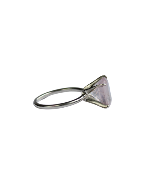 Anillo de cuarzo rosa galáctico