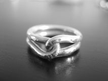 Infinity Link Ring